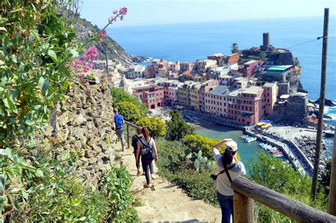 Le Migliori Escursioni Trekking Per Scoprire Le Cinque Terre A Piedi