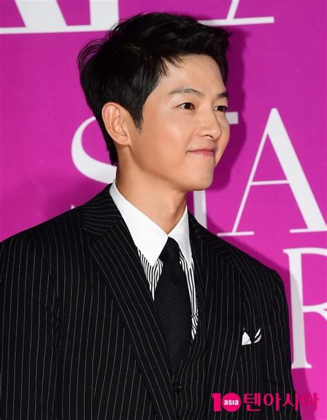 only half of the faithful are accepted song joong ki ♥ british girlfriend and pregnancy