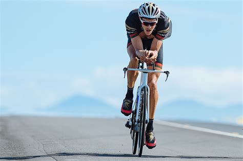 Frodeno worked on his running style over the. Kona 2015 - Prerace: Jan Frodeno - Bike & Run-Training