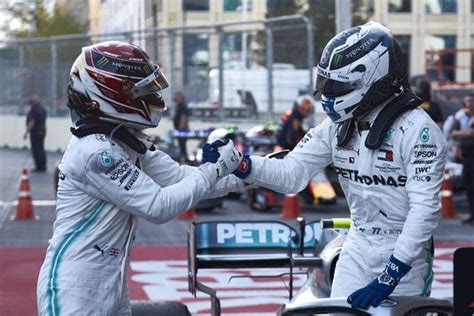 Praat mee over de formule 1; Bottas en Hamilton bovenaan de tabellen, Max Verstappen ...