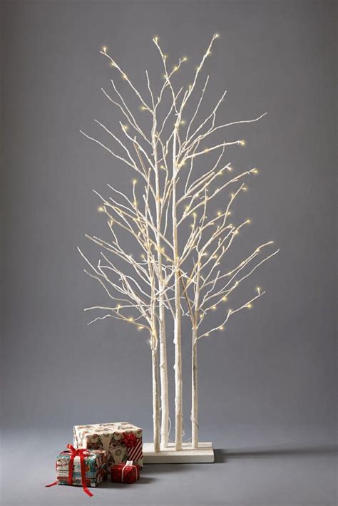 I decided to try and make a twig christmas tree. Twig trees: stunning birch cluster Christmas trees ~ Fresh ...