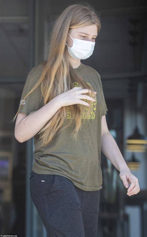 Elon Musk S Babe Vivian Is Seen For First Time Since Legally Changing Her Name From Xavier