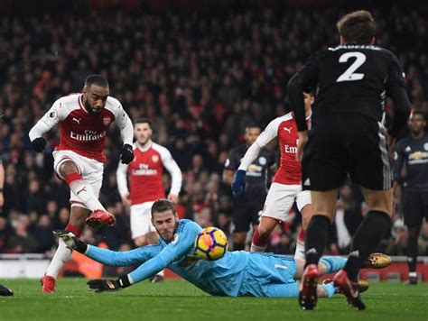 Preview and stats followed by live commentary, video highlights and match report. Man Utd vs Arsenal Live Stream: Watch the Premier League ...