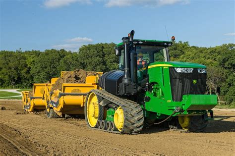 Schipper mechanisatie bv home facebook. John Deere 9R/9RT Scraper Tractors Reduce Fuel Consumption ...