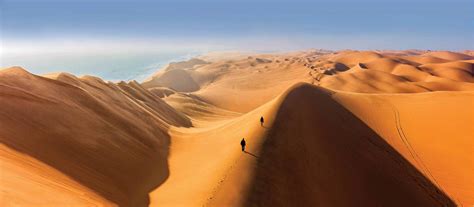 Discover the best 10 sossusvlei photo spots with photohound's guide to photographing sossusvlei. Sossusvlei in Comfort