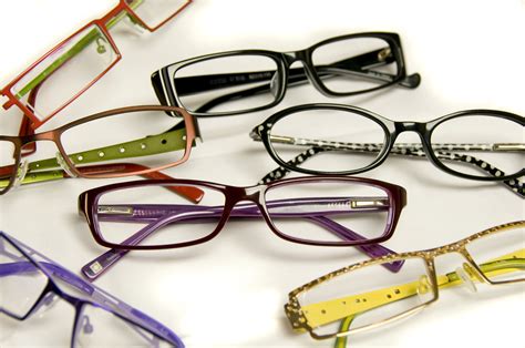 What Are The Different Types Of Eyeglass Lenses That Exist Today Digital Trends Report