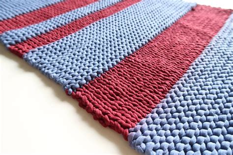 T Shirt Yarn Rug Knitting Pattern Easy Free Chunky Knit Rug Pattern