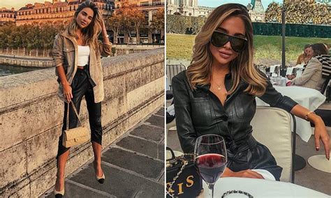Influencer Caught Out In Very Awkward Picture Controversy In Paris