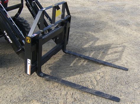 42 1800 Lbs Compact Tractor Pallet Forks With Yanmar Quick Hitch
