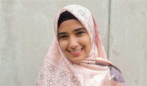 Hal itu pun membuat nadya mustika rahayu harus melakukan isolasi selama 14 hari dan tidak diperbolehkan untuk bertemu dengan anak yang baru saja dilahirkannya. Curhat Nadya Mustika Rahayu soal Isu Ditalak Cerai saat ...