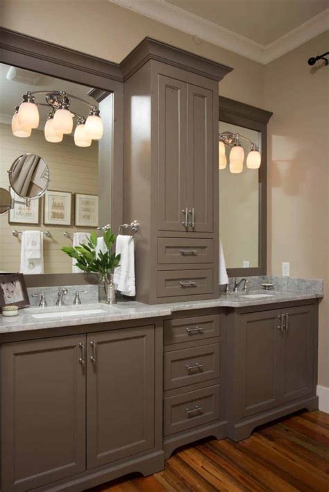 Traditional farmhouse style sinks were made from clay or porcelain, giving its signature country look, while apron sinks are made from those materials plus wood and even stainless steel in some instances. 21 Gorgeous farmhouse style bathrooms you will love
