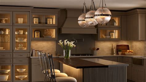 How To Brighten Up Your Kitchen With Cabinet Lighting Kitchen Cabinets
