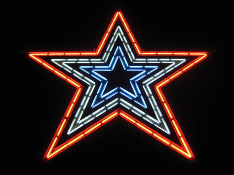 Filemill Mountain Star Neon Lights Wikimedia Commons