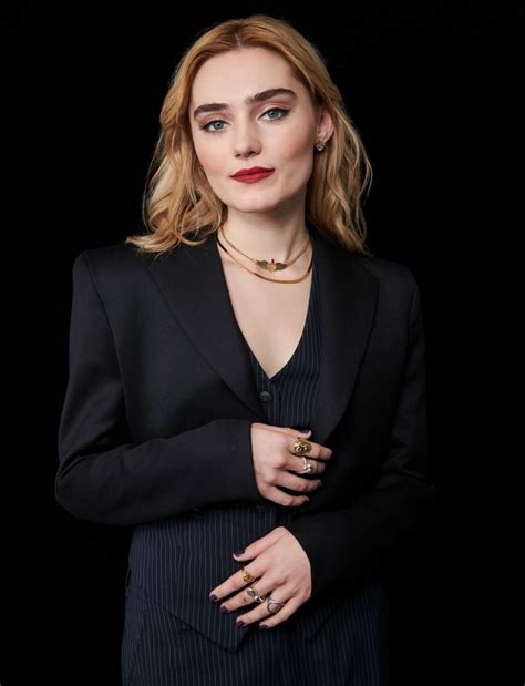 Meg Donnelly Tv Guide Magazine New York Comic Con Issue October 2022