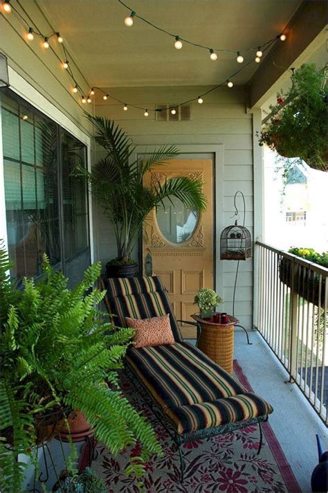 37 Lovely Small Porch Apartment Balconies Ideas Hmdcrtn