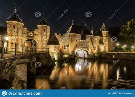 The Koppelpoort A Medieval Water And Land Gate In The Dutch City Of