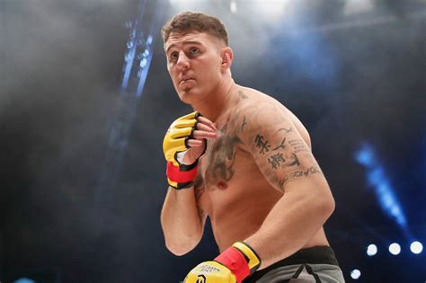 British Heavyweight Tom Aspinall Signs With Ufc Mma Fighting