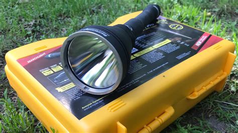 Armytek Barracuda Pro Flashlight Review A Thrower For Sure Useable In