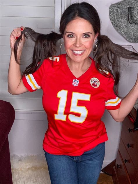 Mrs Poindexter on Twitter: "@Leclerc6067 Go on... what happened" / Twitter