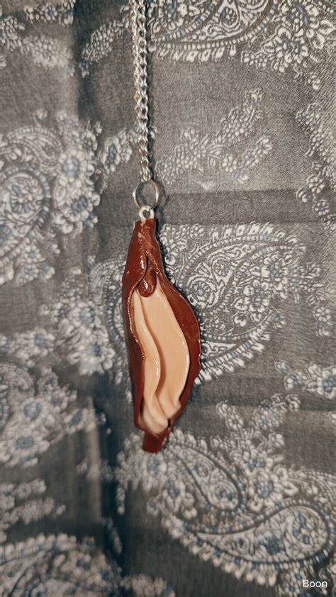 Vulva Pendant Necklace Handmade Fertility Vagina Charm Necklace Skin Brown Ebay