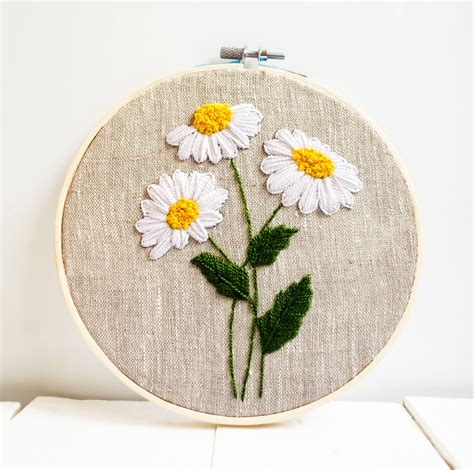 Daisy Flowers Embroidery Hoop Art Hand Embroidered Daisy Etsy
