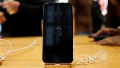 Researchers Discover Critical Security Flaw In Iphones Contacts