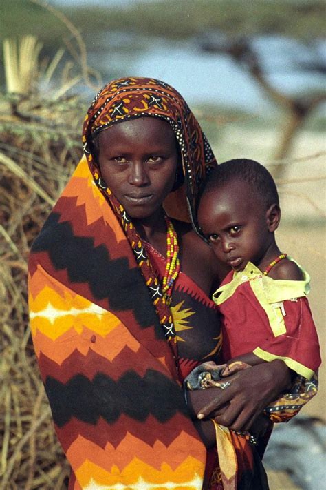 Tribes Of Kenia Young Gabbra Mother And Child At Kalacha