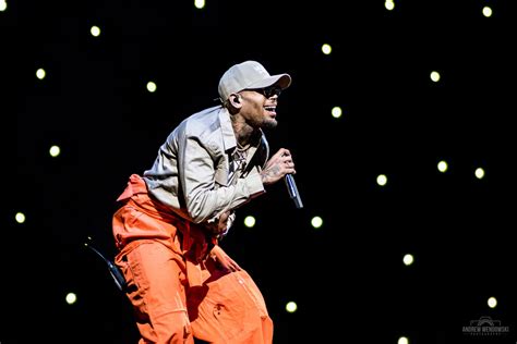 Chris Brown Will No Longer Be Performing At The 2022 American Music