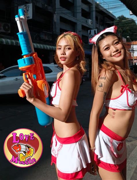 sex water guns and chaos a monger s perspective on songkran in pattaya mylifeinpattaya