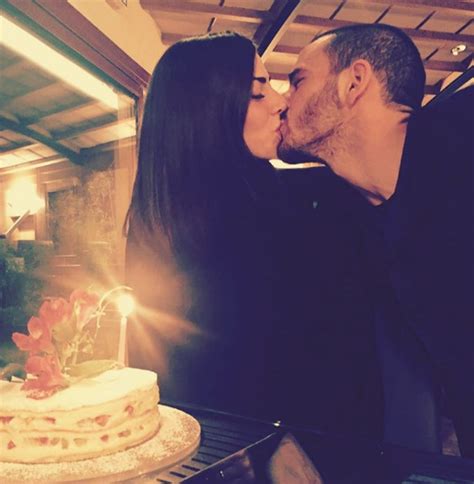 Jun 16, 2021 · martina maccari è un ex modella e social influencer, nota tuttavia al grande pubblico per essere soprattutto la moglie di leonardo bonucci, uno dei veterani della nazionale azzurra impegnata all. Martina Maccari è incinta: Bonucci sarà padre per la terza ...