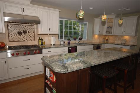 Starmark cabinetry custom rustic bathroom. StarMark maple macadamia with chocolate glaze and mocha ...