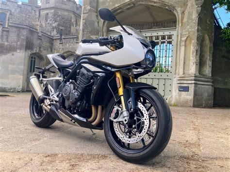 2022 Triumph Speed Triple 1200 Rr Week Long Ride Report And Review