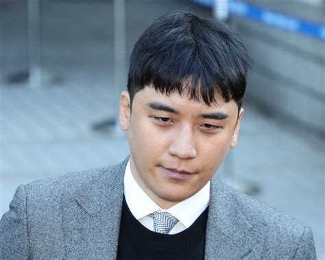 Big Bangs Seungri Sentenced To 3 Years