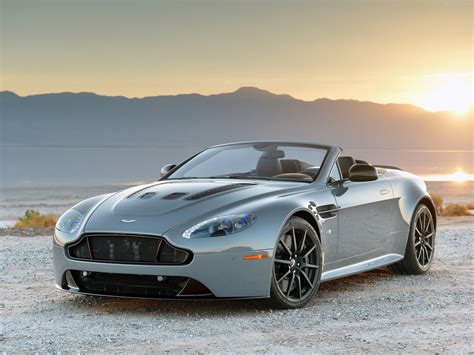 Aston Martin V12 Vantage S Roadster (2015) - pictures, information & specs