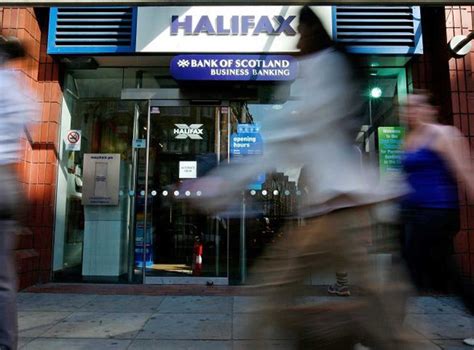 The current account switch service makes changing banks simple and straight forward. Santander, Tesco, Nationwide and Halifax are the only four ...