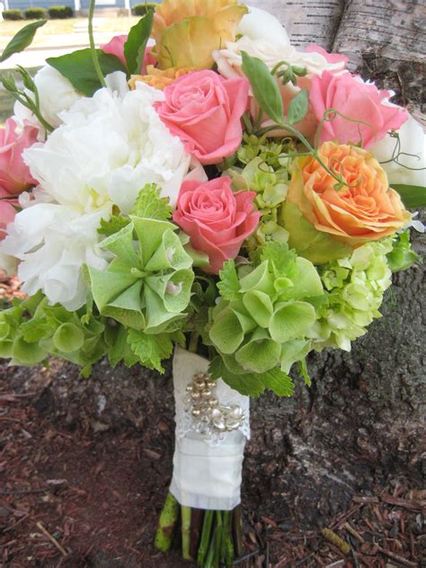 Coral Peach And Lime Green Bouquetbloom Laurelflan