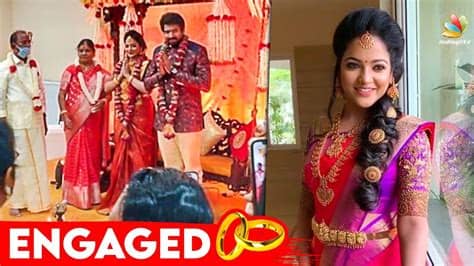 Watch the latest episodes of popular star vijay show, pandian stores through yupptv. Vj Chitra gets Engaged | Pandian Stores Mullai ...