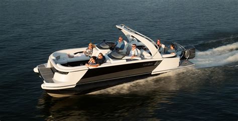 6 Of The Best Luxury Pontoon Boats