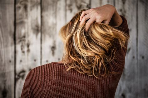 Causes of Sudden Hair Loss - Missouri College of Cosmetology