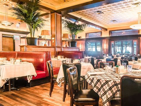 The 14 Best Old School Italian Restaurants Chicago The Infatuation