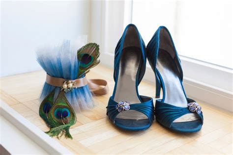 Soprattutto la sposa deve avere il vestito e gli accessori in coordinato al trucco e alla pettinatura, ogni. scarpe da sposa blu 2151 | LetteraF