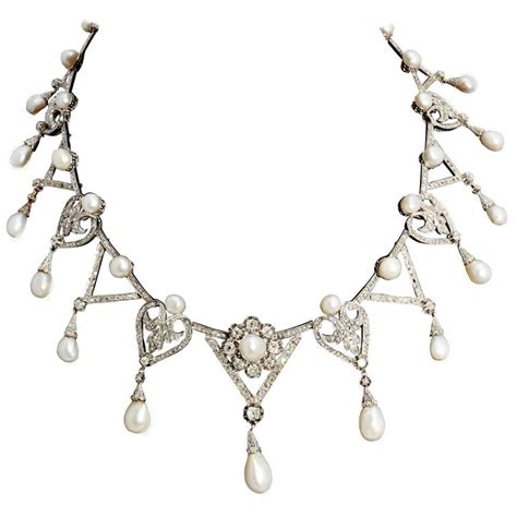 1910s Important Antique Natural Pearl Diamond Platinum Necklace For
