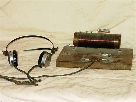 44 Best Vintage Crystal Radio Collection Images On