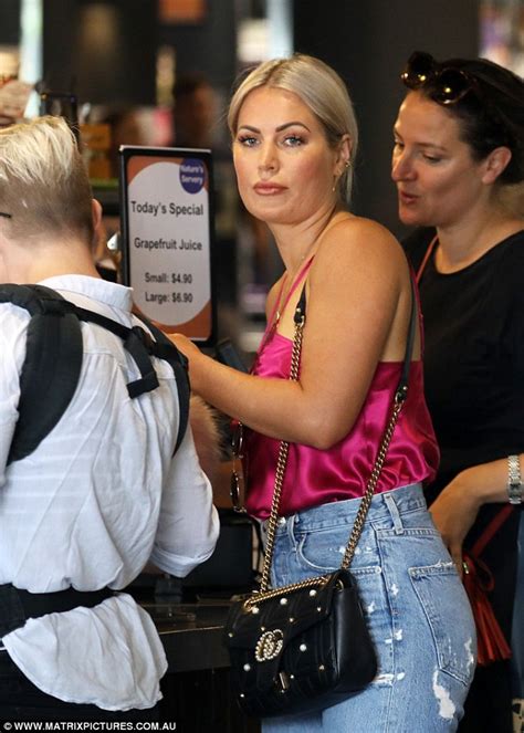 Ex Bachelor Contestant Keira Maguire Goes Braless