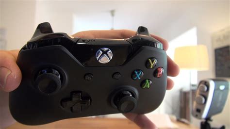 Xbox One Controller Detailed Hands On Youtube