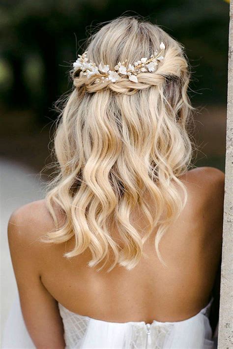 39 Wedding Hairstyles For Medium Hair Perfect Ideas Wedding Forward