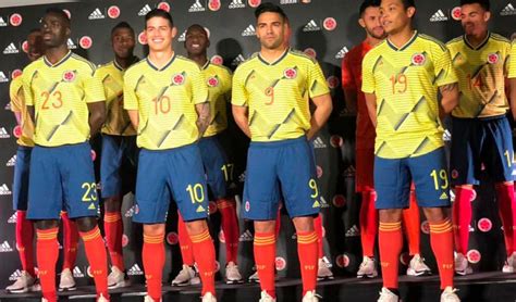 Últimas noticias sobre la selecciones colombianas de fútbol: Selección Colombia tiene nueva camiseta. ¡OFICIAL! | Antena 2