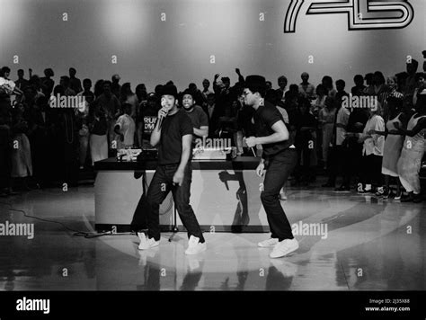 Run Dmc Photographed On American Bandstand In 1986 Credit Ron Wolfson