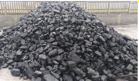 PGG zmniejsza limit na zakup węgla z 5 do 3 ton