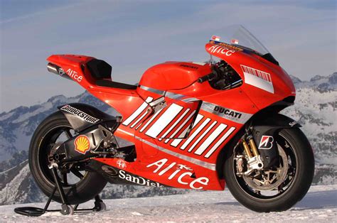 78,683 likes · 92 talking about this. MotoGP Legendary bikes - The Ducati GP7 - Everything Moto ...